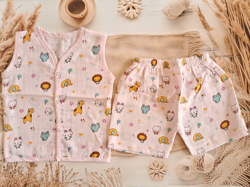Muslin Jabla Set - Rose Animals Muslin Jabla Set - Rose Animals